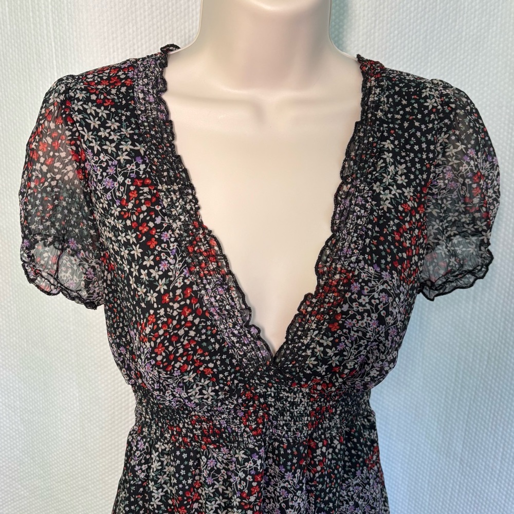 Floral Lace Trim Dress size S